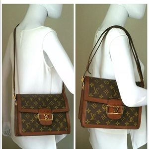 Vintage Auth Louis Vuitton Dauphine